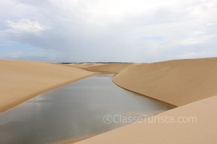 Os 10 destinos mais bonitos na América do Sul 2 Lagoa nos Lençóis Maranhenses
