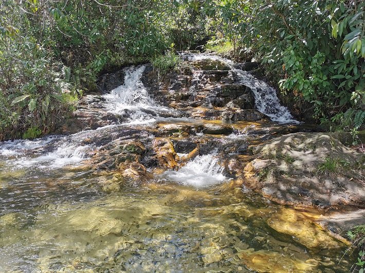 Chapada dos Veadeiros: 4 atrações para crianças e idosos 4 Cachoeira dos Cristais, Alto Paraíso de Goiás, Chapada dos Veadeiros