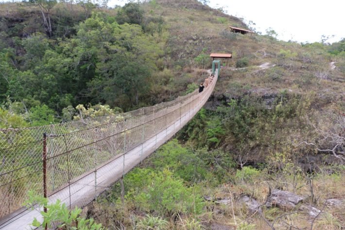 Cachoeira do Abade: a mais famosa de Pirenópolis 3 Ponte Suspensa - Reserva do Abade