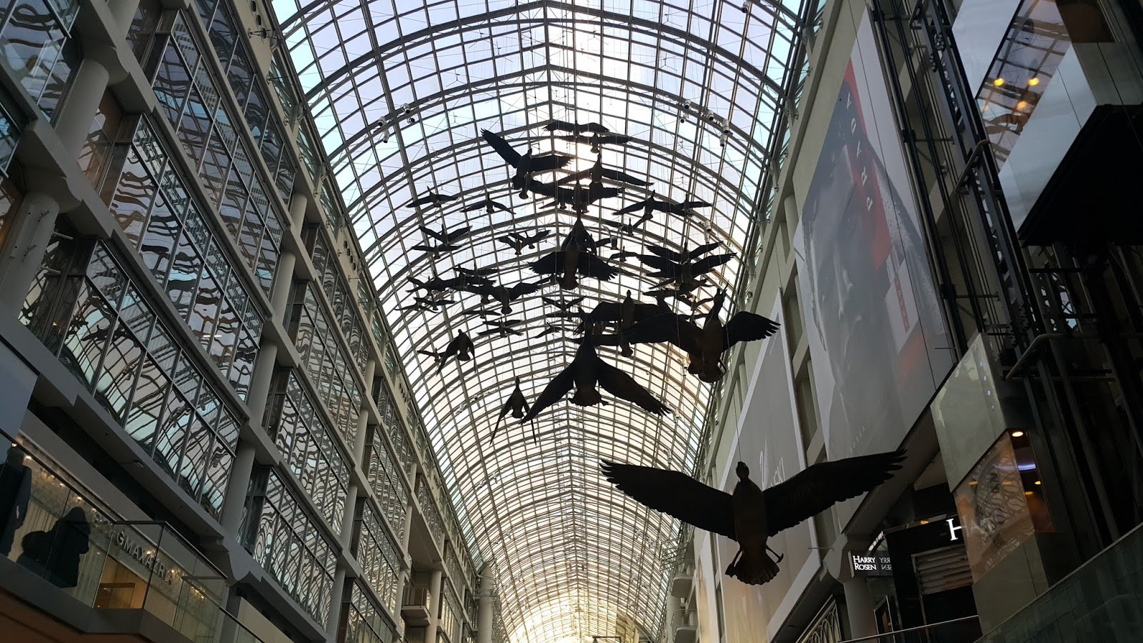 Toronto: 2 dias na maior cidade do Canadá 4 Eaton Centre - Toronto