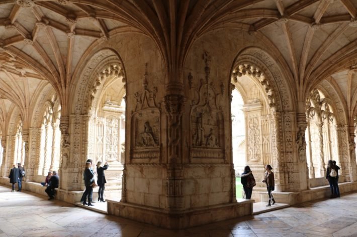 Palácio Nacional da Ajuda: um belos palácios em Lisboa #5 12 Claustro do Mosteiro dos Jerônimos