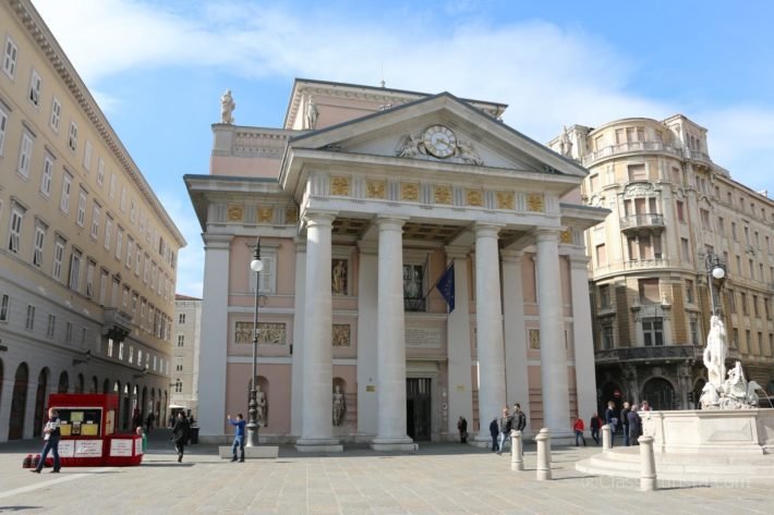 Um bate e volta a Trieste: a última cidade da Itália 16 Praça da Bolsa, Trieste