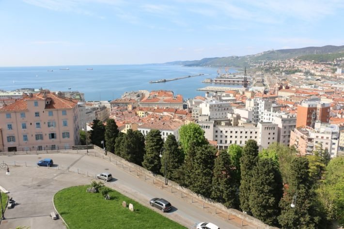 Um bate e volta a Trieste: a última cidade da Itália 11 Vista do Castelo di San Giusto, Trieste