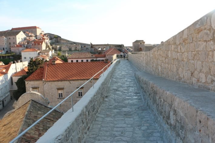 Viagem a Dubrovnik: a Pérola do Mar Adriático 17 Dubrovnik City Walls