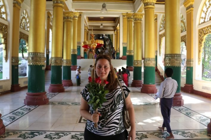 Os 10 templos religiosos mais belos do mundo 2 Shwedagon Pagoda, Yangon, Myanmar