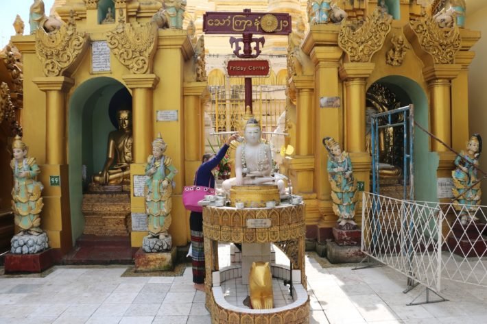 Yangon em 2 dias: a porta de entrada de Myanmar 3 Shwedagon Pagoda, Yangon, Myanmar