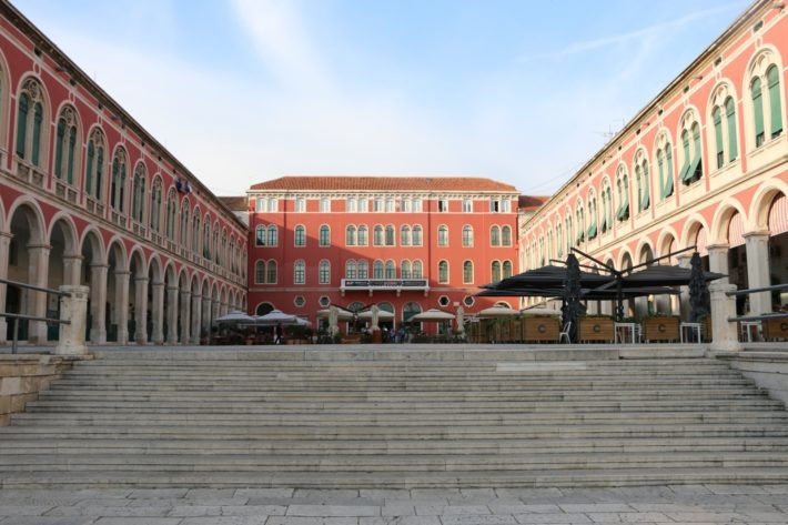 Split: conhecendo o incrível Palácio de Dioclesiano 1 Trg Republike, Split