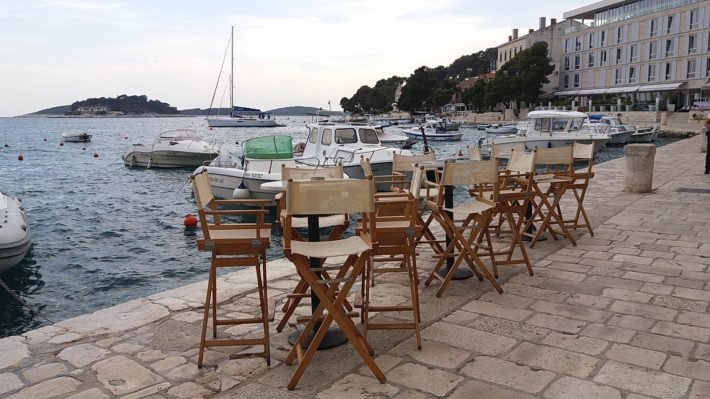 Split: passeio pelas ilhas Hvar, Brač e Sveti Klement 20 Hvar é uma das principais ilhas ao redor de Split