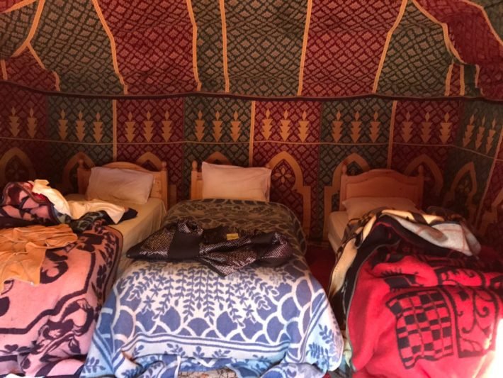 Acampar no Deserto do Saara, Marrocos: experiência inesquecível 2 Tendas no Deserto de Erg Chebbi