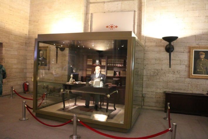 Réplica do Escritório de Atatürk, Atatürk & Liberty War Museum, Ankara, Turquia Réplica do Escritório de Atatürk, Atatürk & Liberty War Museum, Ankara, Turquia