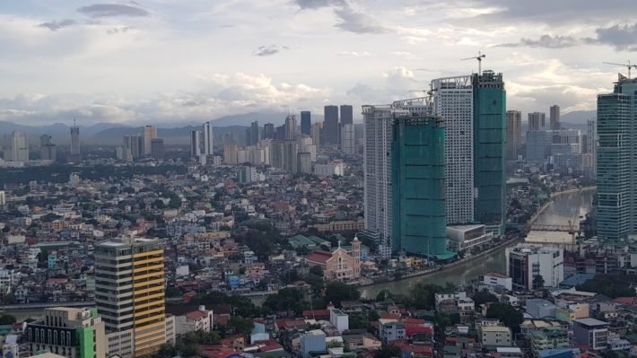Vista a partir do Hotel em Makati, Manila, Filipinas Vista a partir do Hotel em Makati, Manila, Filipinas