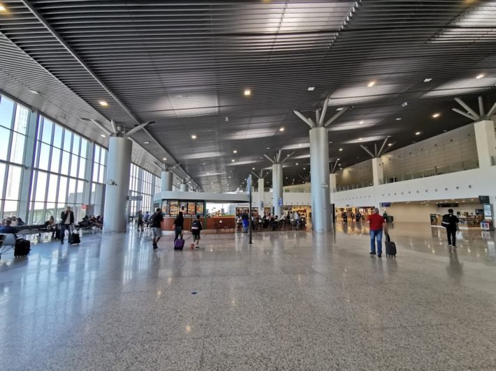 Como chegar a Bento Gonçalves? 5 opções de transporte 2 Área de Embaque, Aeroporto de Porto Alegre (POA)