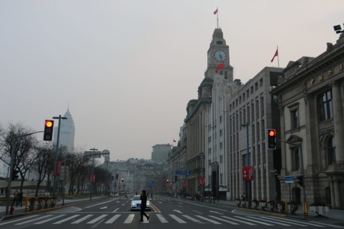 Avenida Zhongshan, Xangai, China Avenida Zhongshan, Xangai, China