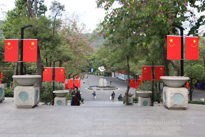 Mountaintop Square, Baiyun Mountain, Guangzhou Mountaintop Square, Baiyun Mountain, Guangzhou