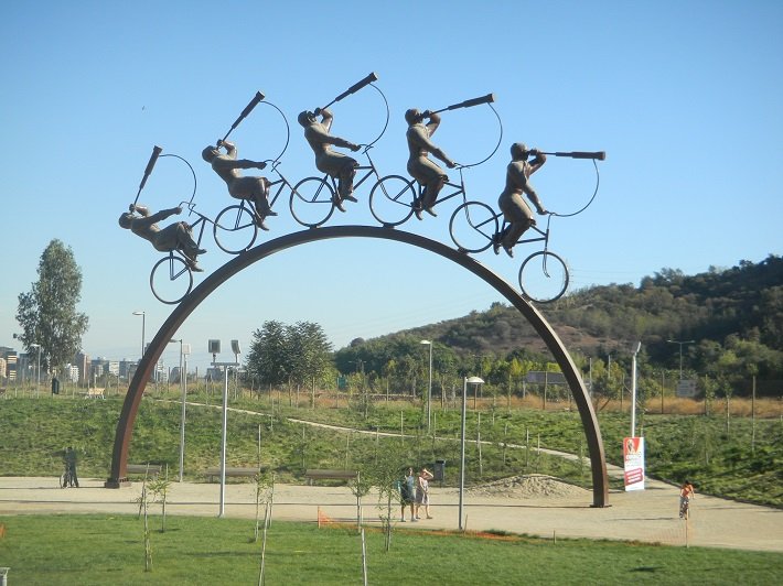 O que fazer em Santiago com crianças? 11 dicas 3 Parque Bicentenário, Santiago, Chile