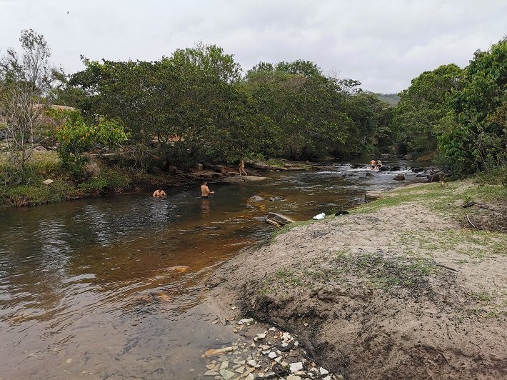 Salto do Corumbá: a mais bela cachoeira do cerrado 10 Rio Corumbá, Salto do Corumbá, Corumbá de Goiás