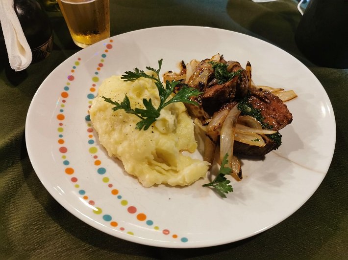 Alter do Chão: os 7 melhores restaurantes do 'Caribe Amazônico' 4 Filet Mignon à Salsa Verde, Mãe Natureza, Alter do Chão