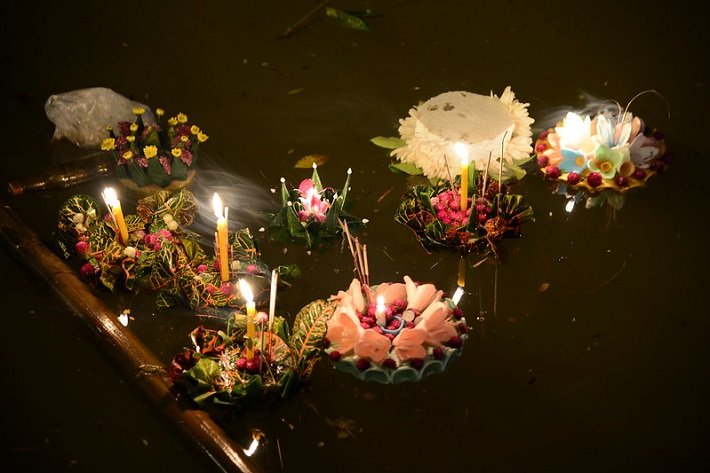 9 destinos turísticos para conhecer no Outono 4 Loi Krathong Festival, Bangkok, Tailândia