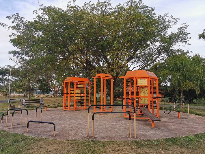 10 parques públicos para conhecer em Brasília 13 Equipamentos de Ginástica ao Ar Livre, Parque Asa Sul, Brasília