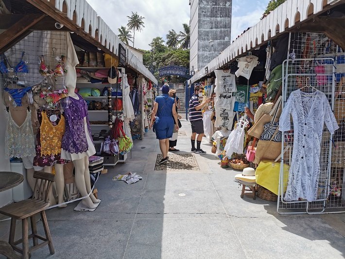 21 atrações para visitar a pé em Olinda - roteiro de 1 dia 18 Mercado de Artesanato, Alto da Sé, Olinda