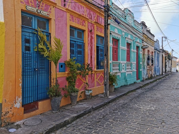 21 atrações para visitar a pé em Olinda - roteiro de 1 dia 9 Rua do Amparo em Olinda