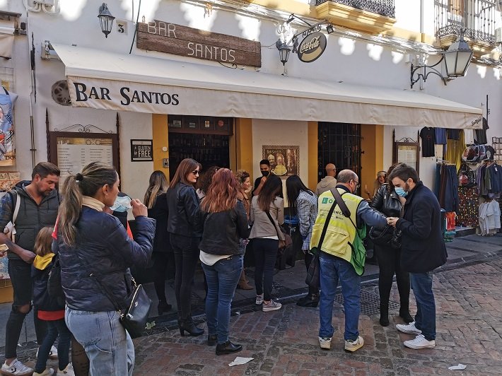 Onde comer em Córdoba, Espanha? 3 restaurantes para você experimentar 12 Bar Santos, Córdoba, Espanha